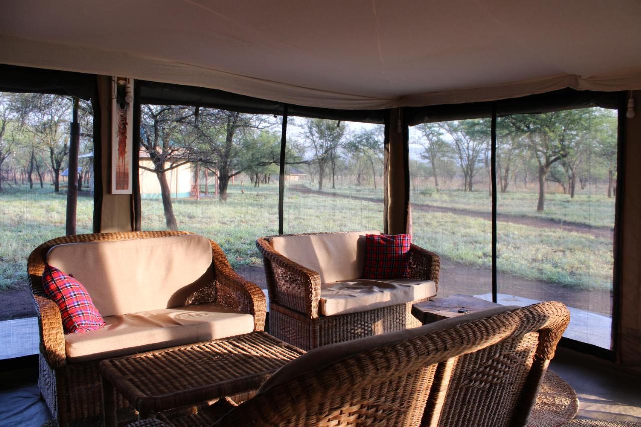 Osero Serengeti Luxury Tented Camp 巴纳吉 外观 照片