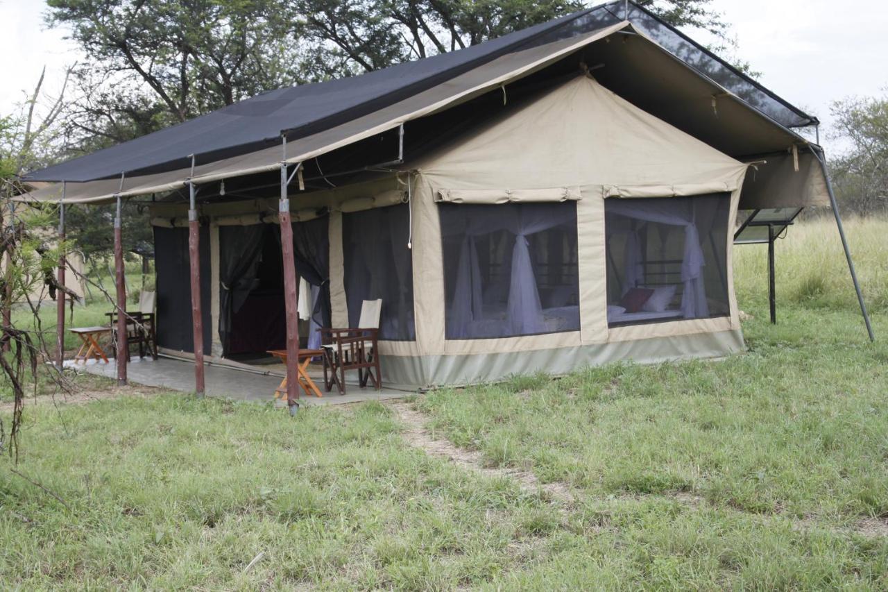 Osero Serengeti Luxury Tented Camp 巴纳吉 外观 照片