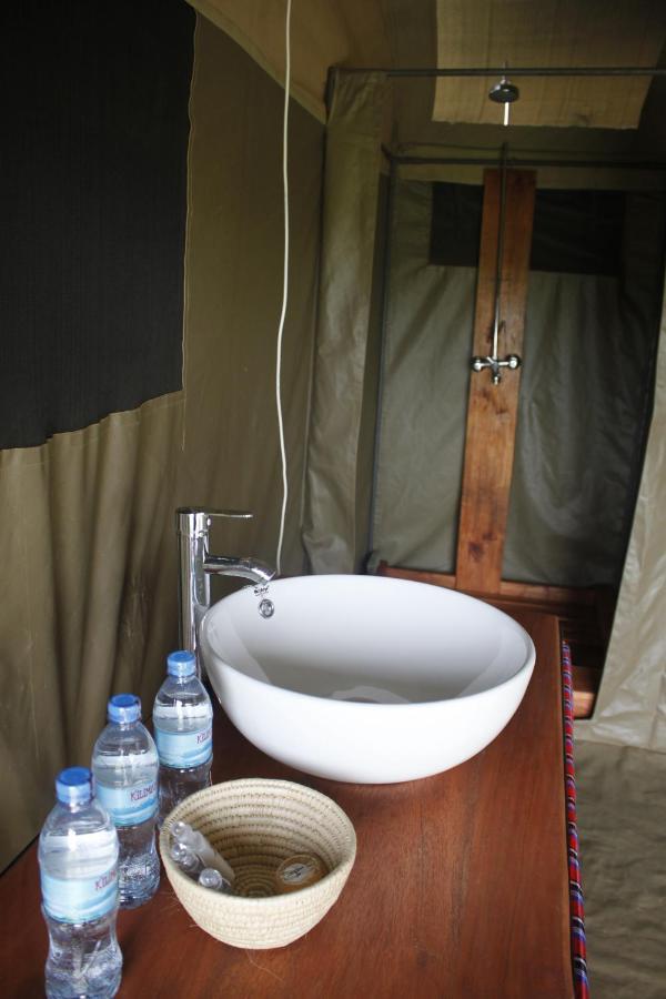 Osero Serengeti Luxury Tented Camp 巴纳吉 外观 照片