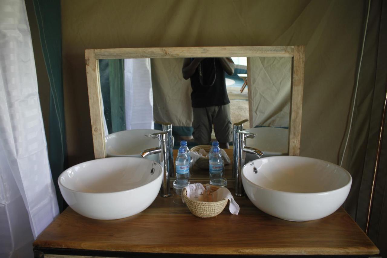 Osero Serengeti Luxury Tented Camp 巴纳吉 外观 照片